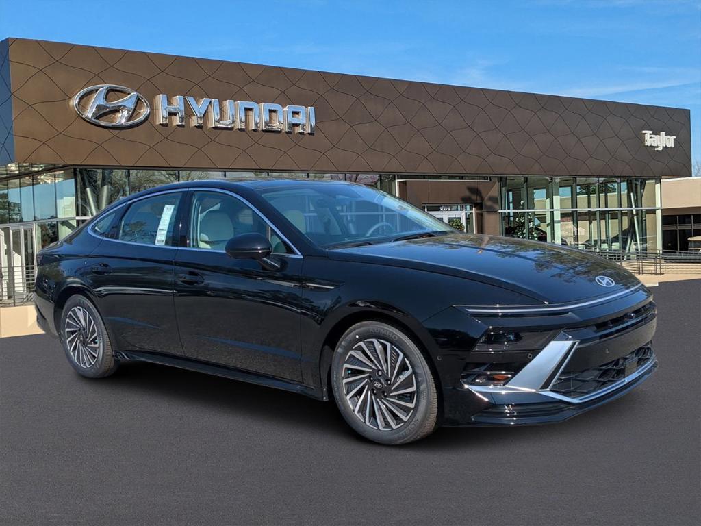 new 2024 Hyundai Sonata Hybrid car, priced at $38,910