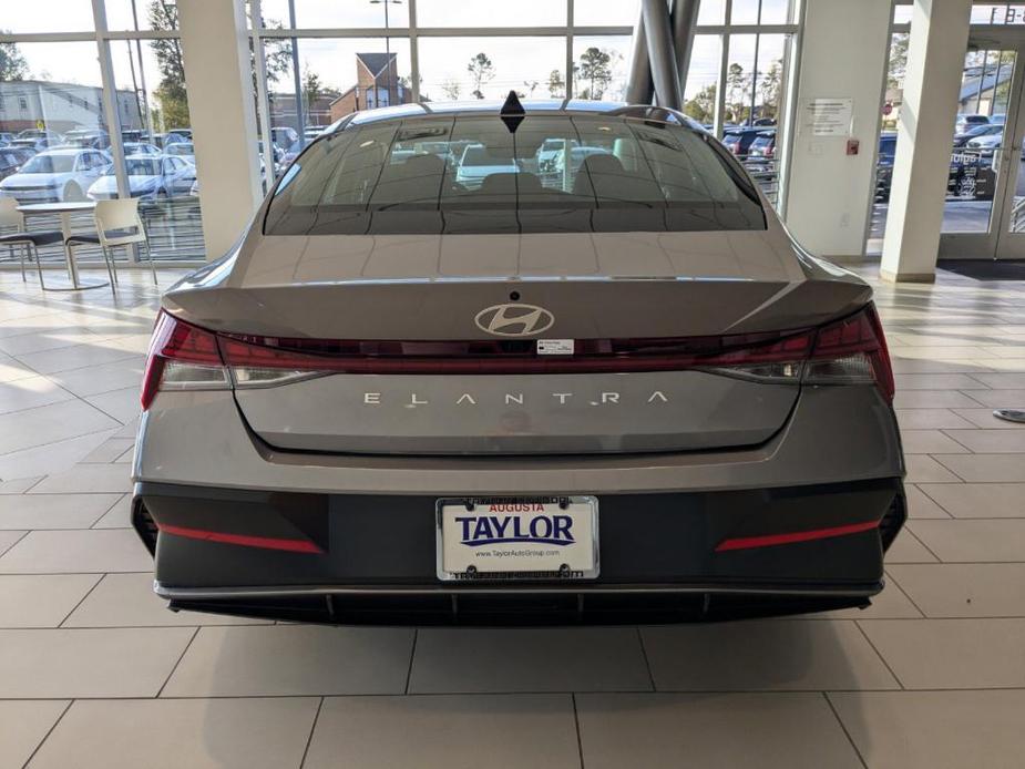 new 2025 Hyundai Elantra car, priced at $27,020