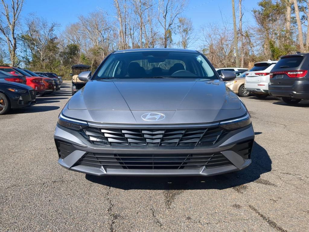 new 2025 Hyundai Elantra car, priced at $23,520