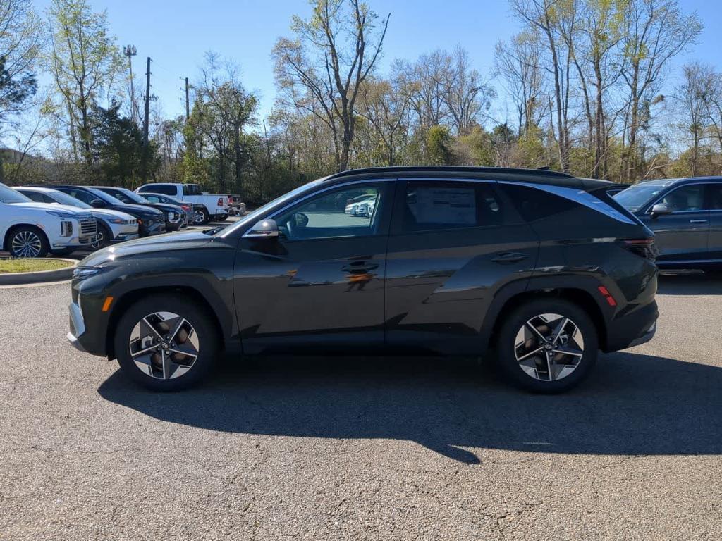 new 2025 Hyundai Tucson car, priced at $35,055