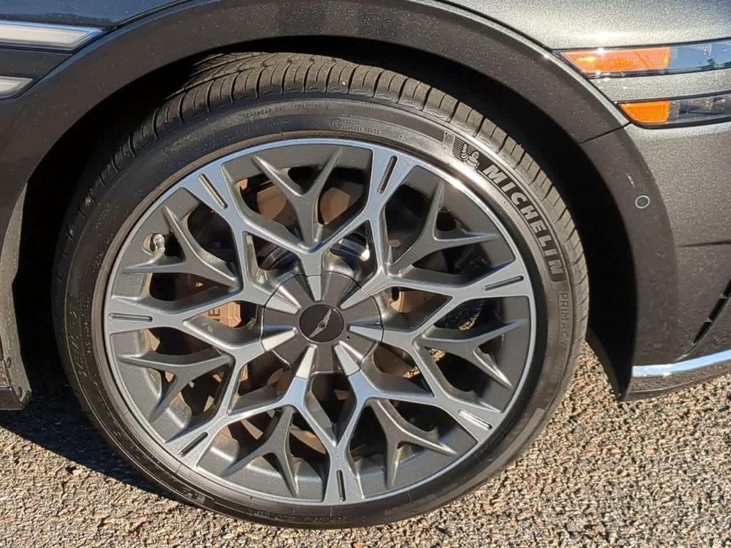 used 2024 Genesis G90 car, priced at $73,990