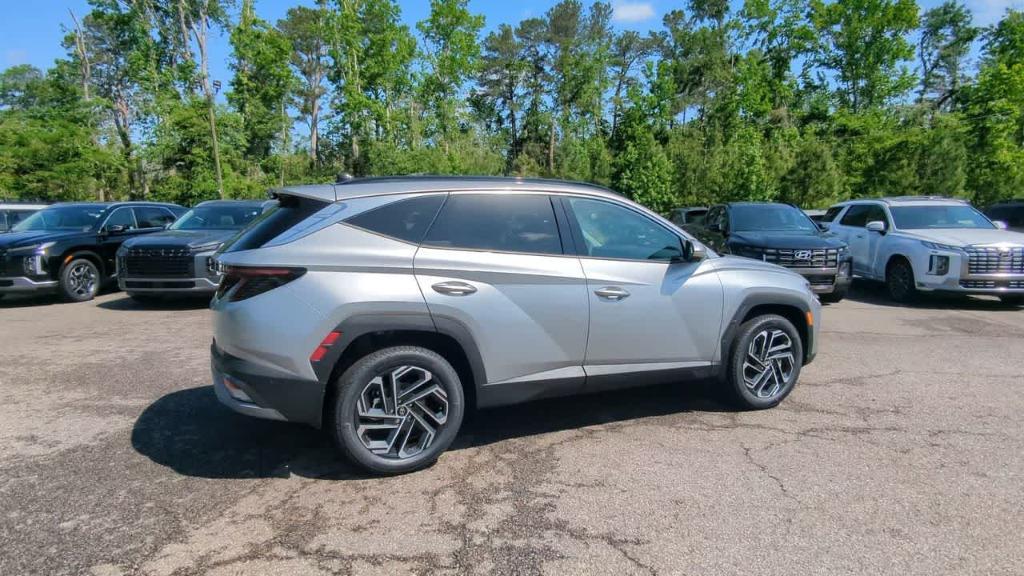 new 2025 Hyundai Tucson car, priced at $40,395