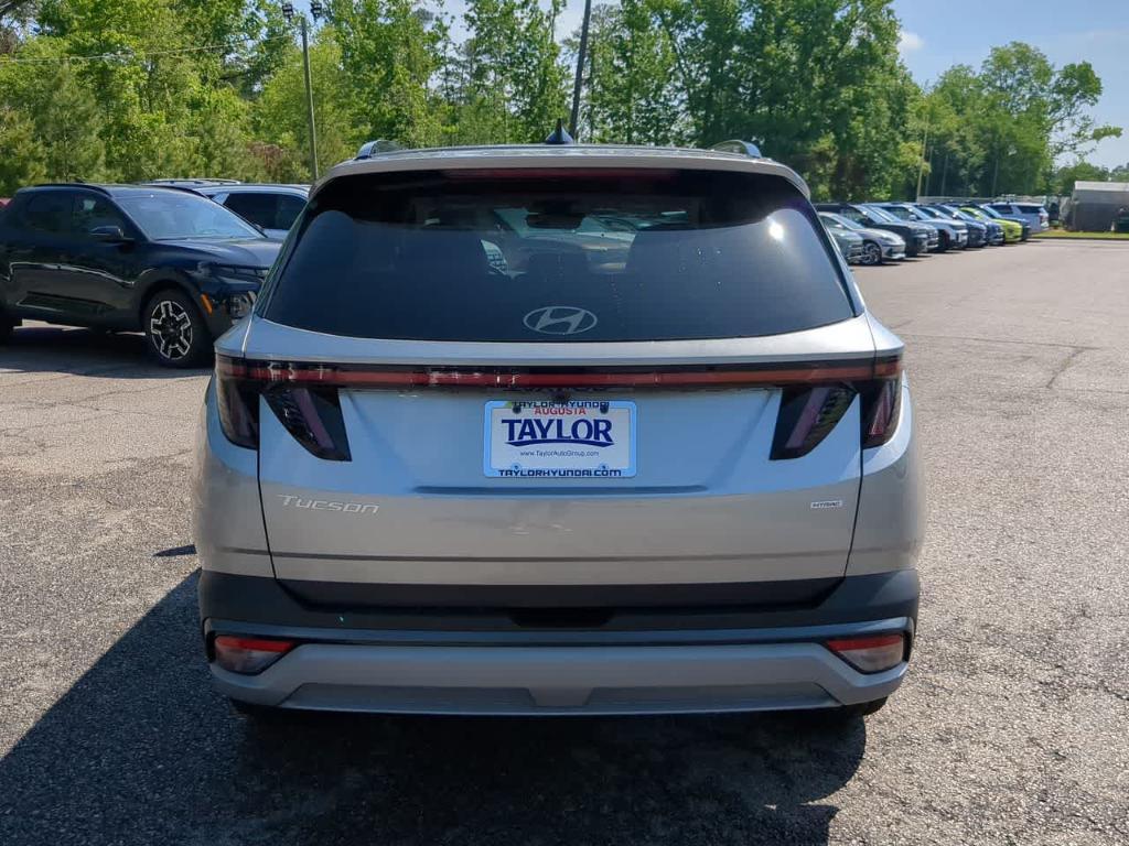 new 2025 Hyundai Tucson car, priced at $40,395