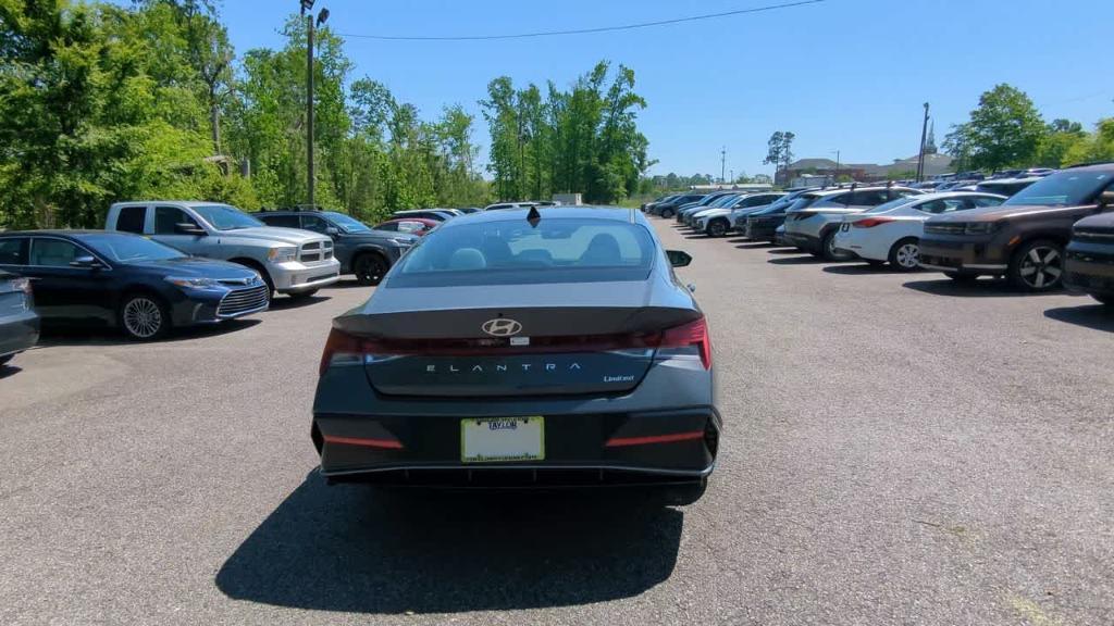 new 2025 Hyundai Elantra car, priced at $28,590