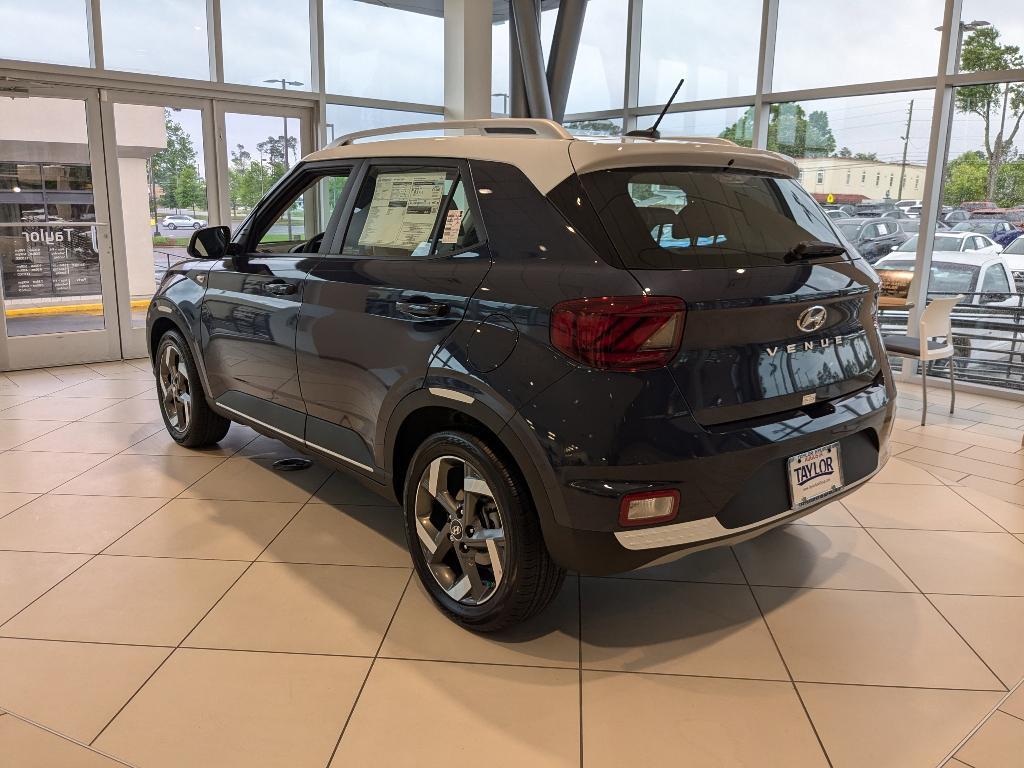 new 2025 Hyundai Venue car, priced at $25,420