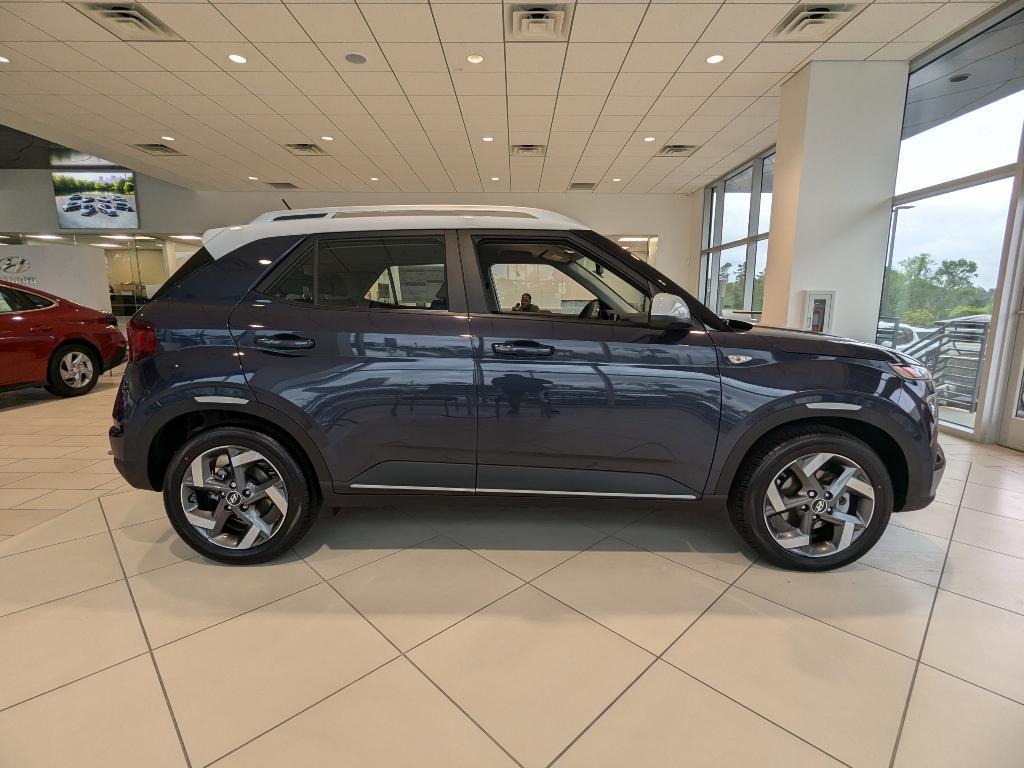 new 2025 Hyundai Venue car, priced at $25,420