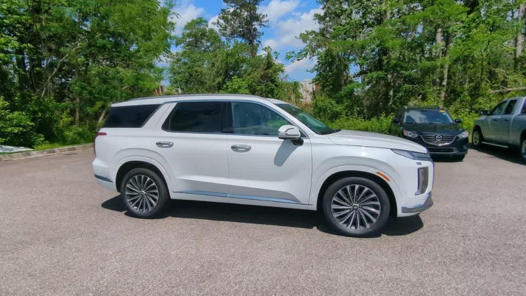 new 2025 Hyundai Palisade car, priced at $53,640