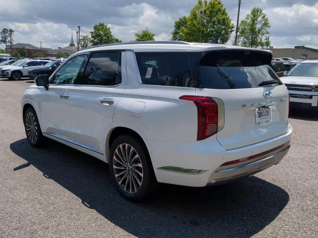 new 2025 Hyundai Palisade car, priced at $53,640
