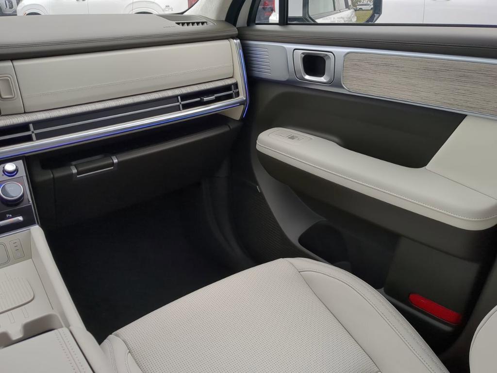 new 2025 Hyundai SANTA FE HEV car, priced at $51,799