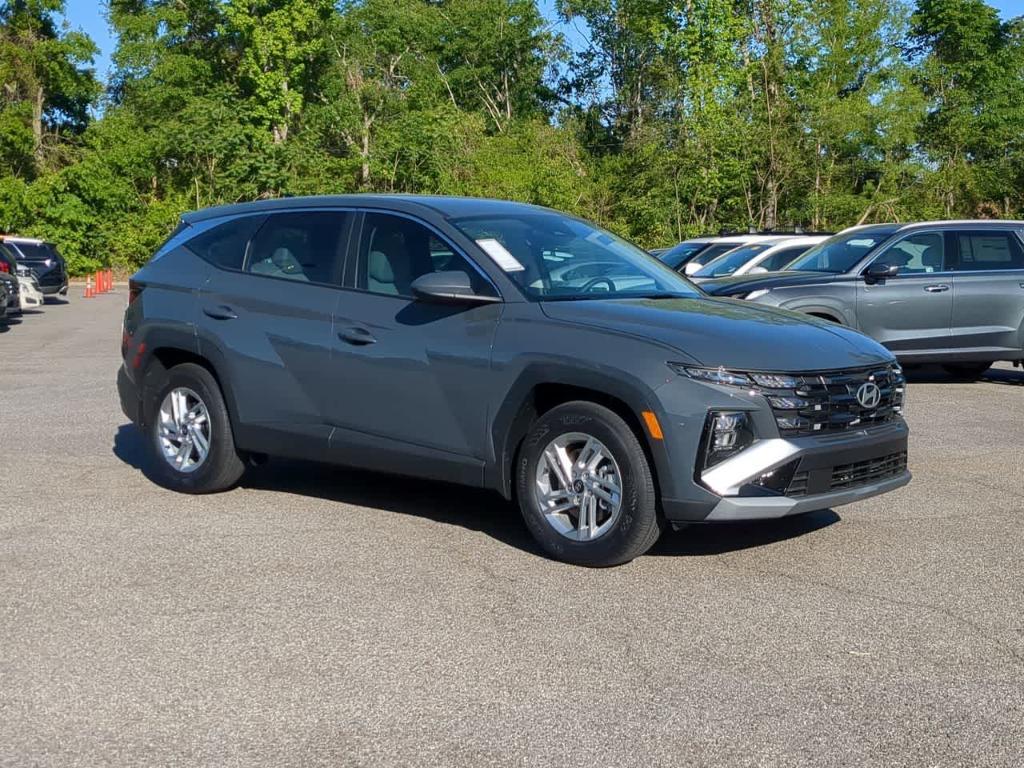 new 2025 Hyundai Tucson car, priced at $30,920