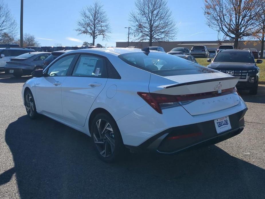 new 2025 Hyundai Elantra HEV car, priced at $29,145