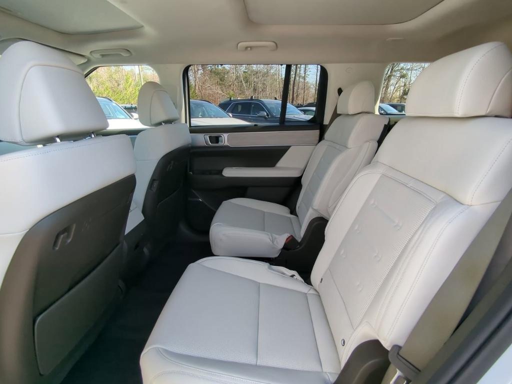 new 2025 Hyundai Santa Fe car, priced at $49,520
