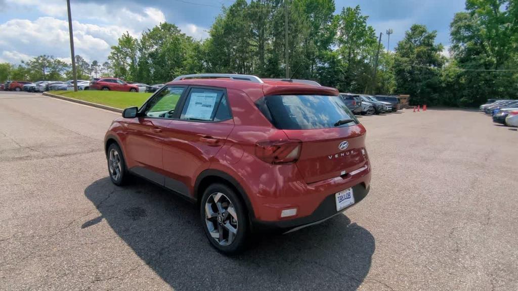 new 2025 Hyundai Venue car, priced at $26,040