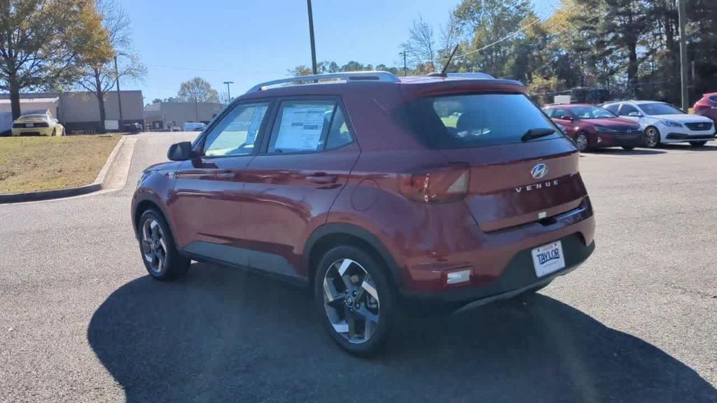 new 2025 Hyundai Venue car, priced at $24,738