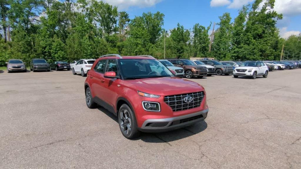 new 2025 Hyundai Venue car, priced at $26,040