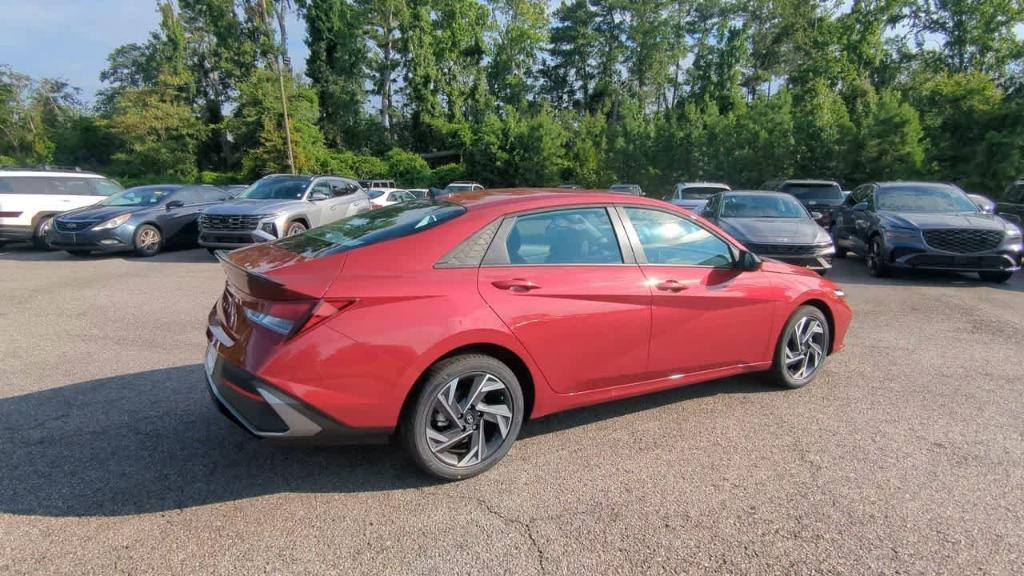 new 2025 Hyundai Elantra car, priced at $25,605