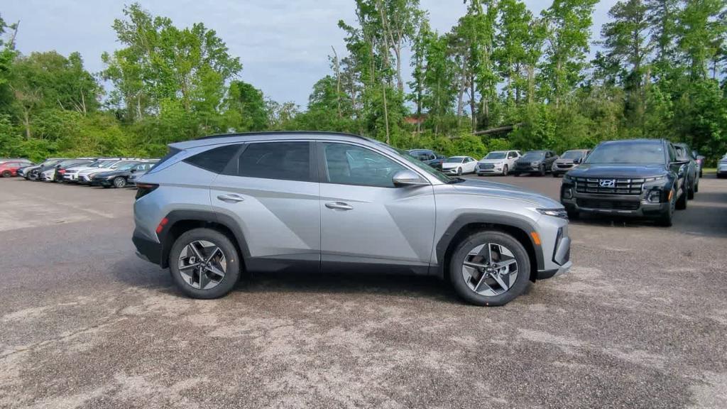 new 2025 Hyundai Tucson car, priced at $33,355