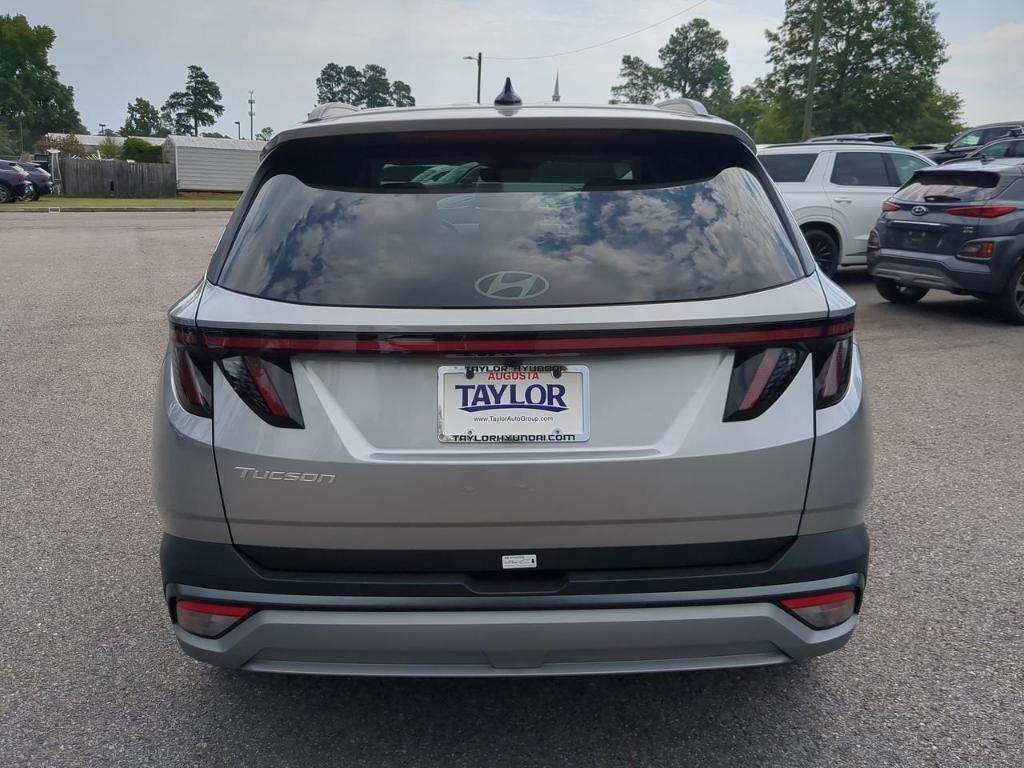 new 2025 Hyundai Tucson car, priced at $35,105