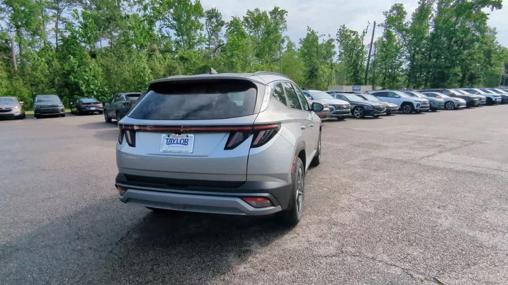 new 2025 Hyundai Tucson car, priced at $33,355