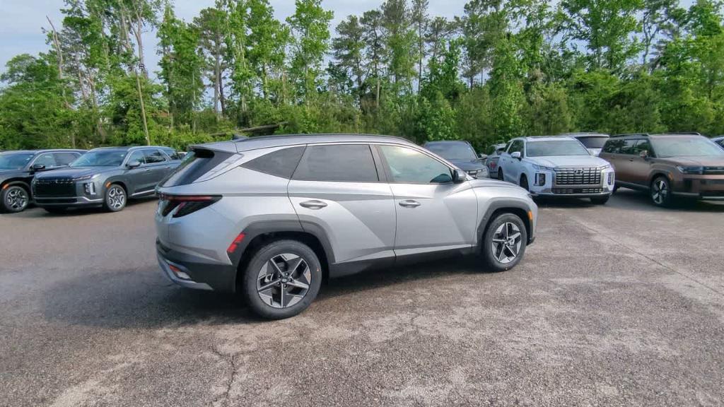 new 2025 Hyundai Tucson car, priced at $33,355