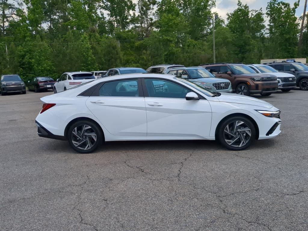 used 2025 Hyundai ELANTRA HEV car, priced at $27,988
