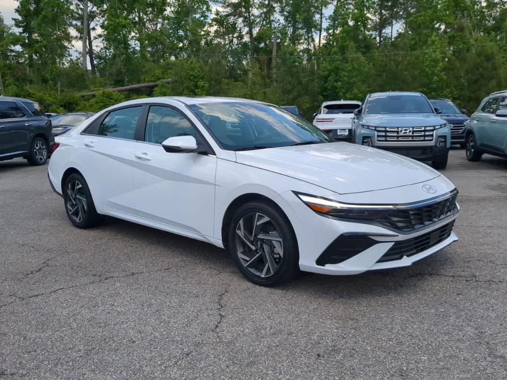 used 2025 Hyundai ELANTRA HEV car