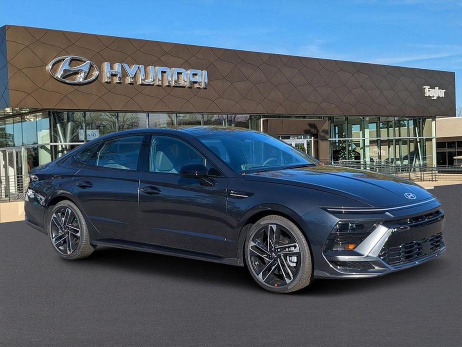 new 2025 Hyundai Sonata car, priced at $37,025