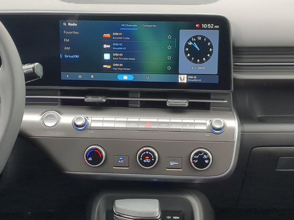 new 2025 Hyundai Kona car, priced at $26,585