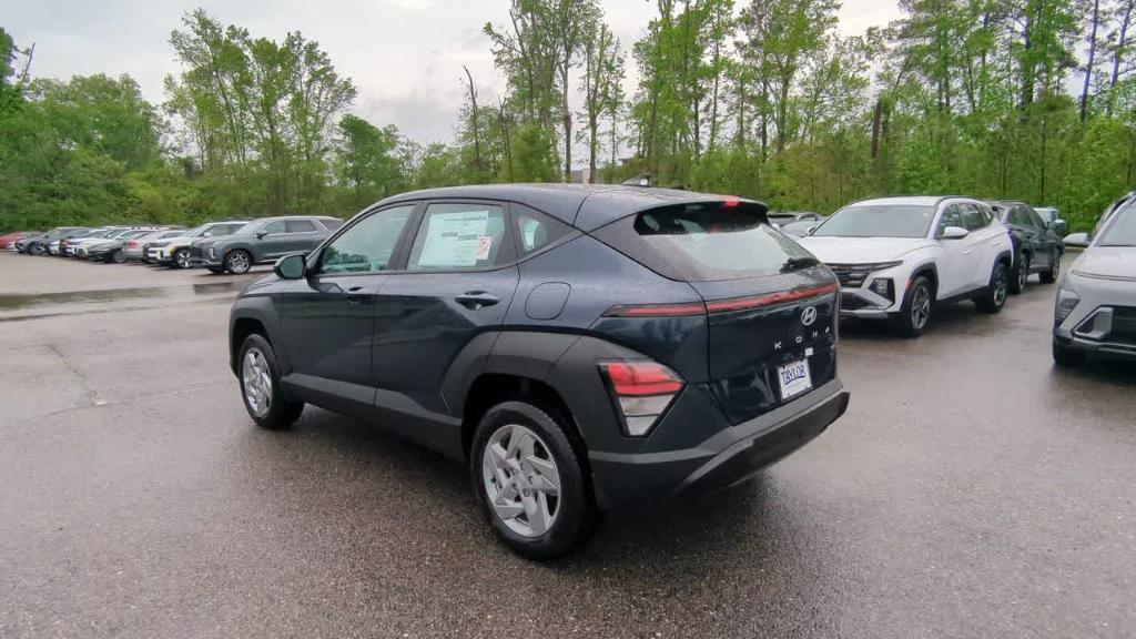new 2025 Hyundai Kona car, priced at $28,085