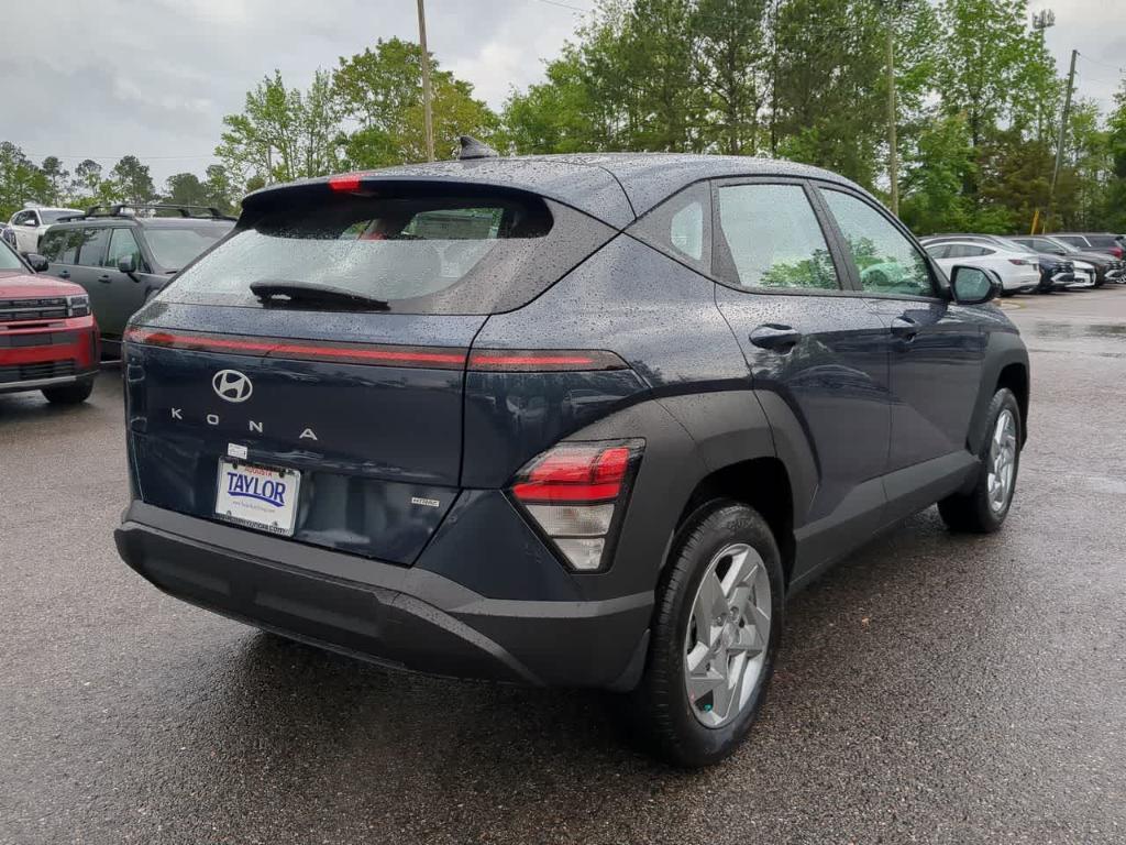 new 2025 Hyundai Kona car, priced at $28,085