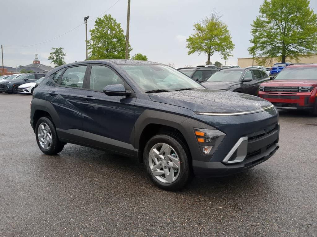 new 2025 Hyundai Kona car, priced at $28,085