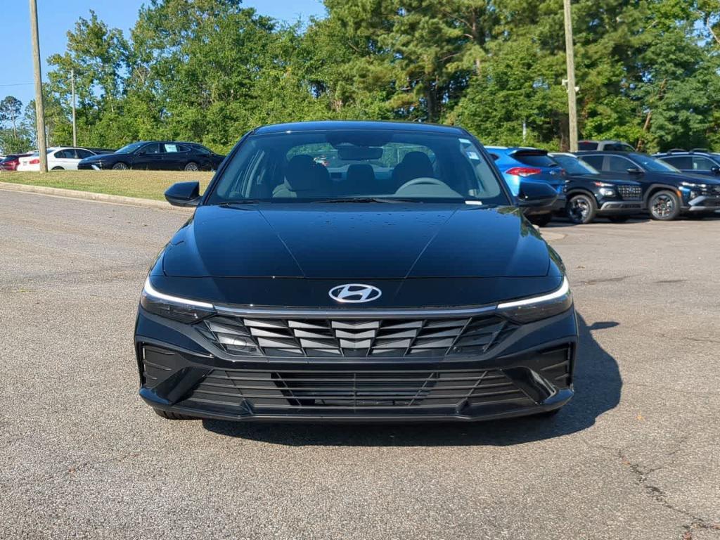 new 2025 Hyundai Elantra car, priced at $24,138