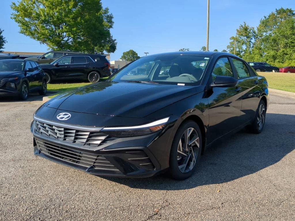 new 2025 Hyundai Elantra car, priced at $24,138