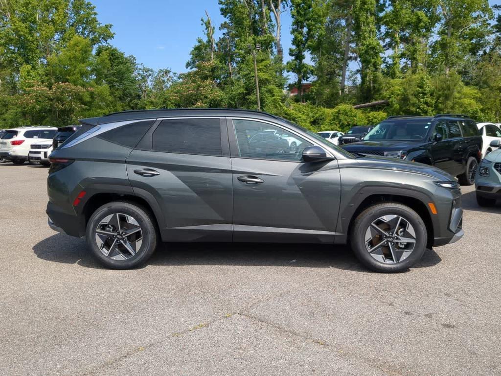 new 2025 Hyundai TUCSON Hybrid car, priced at $38,280
