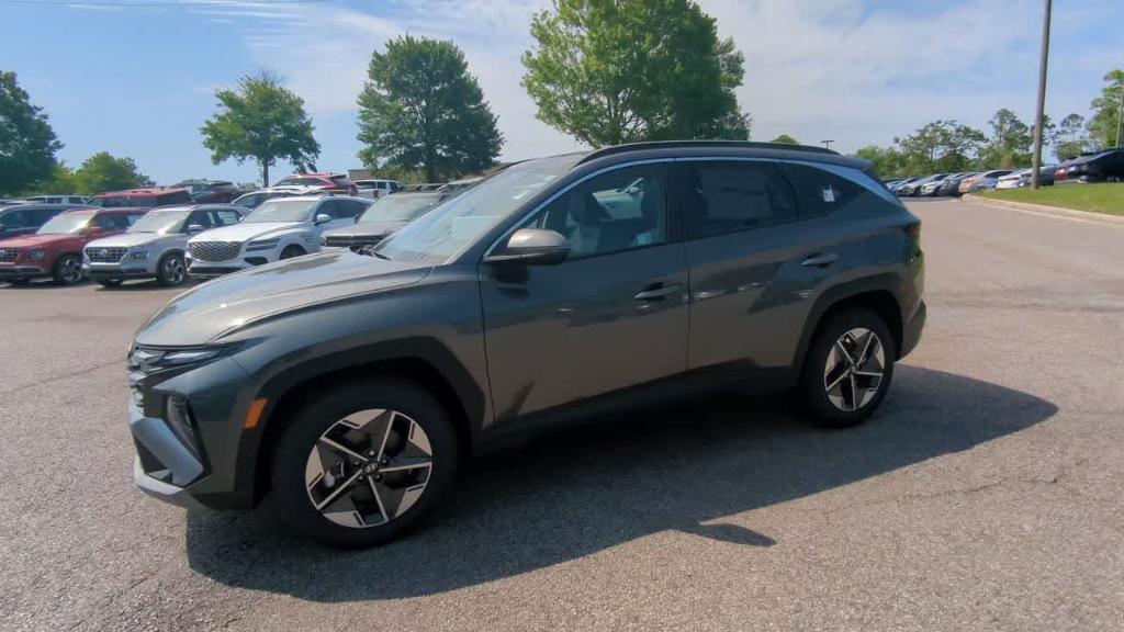 new 2025 Hyundai TUCSON Hybrid car, priced at $38,280