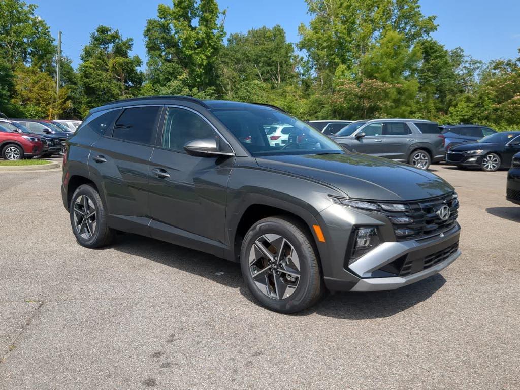 new 2025 Hyundai TUCSON Hybrid car, priced at $38,280