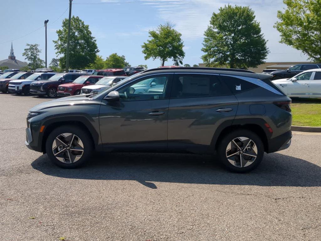 new 2025 Hyundai TUCSON Hybrid car, priced at $38,280