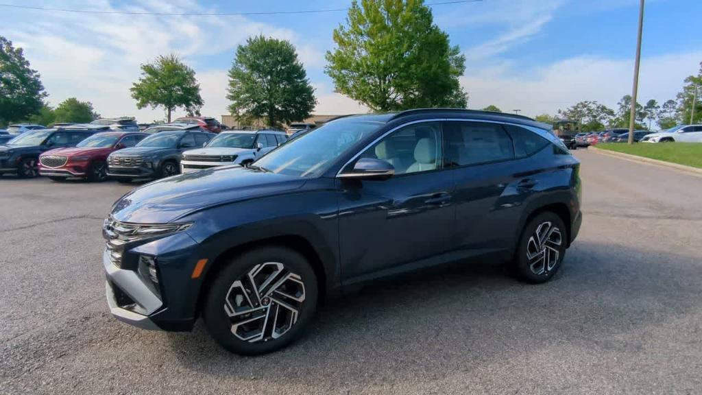 new 2025 Hyundai Tucson car, priced at $40,930