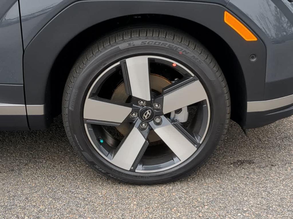 new 2025 Hyundai Santa Fe car, priced at $47,589