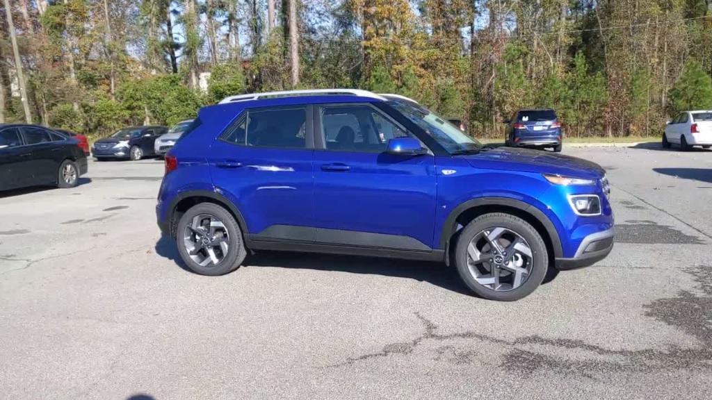new 2024 Hyundai Venue car, priced at $25,075