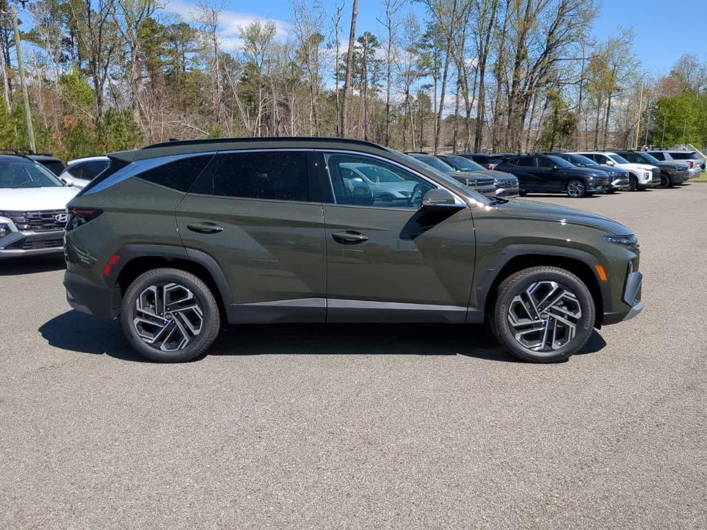 new 2025 Hyundai Tucson car, priced at $42,185