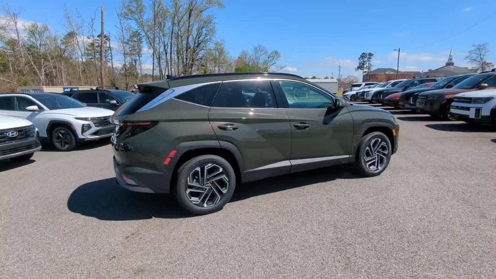 new 2025 Hyundai Tucson car, priced at $42,185