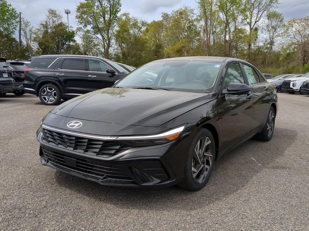 new 2025 Hyundai Elantra car, priced at $27,185