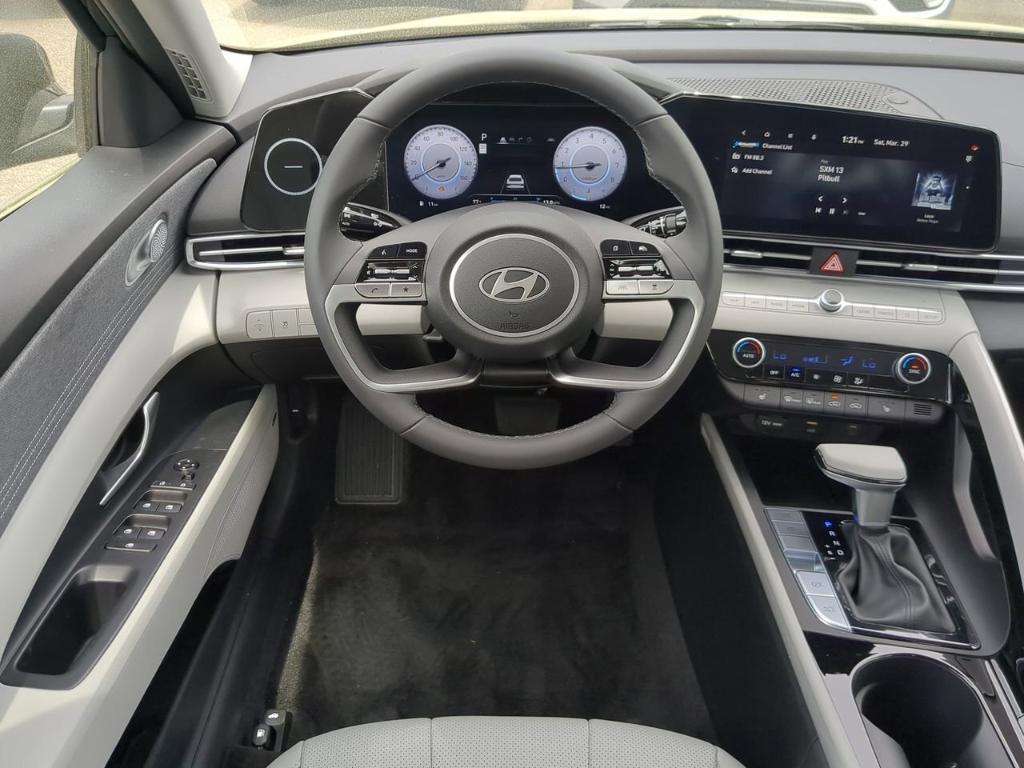 new 2025 Hyundai Elantra car, priced at $27,185
