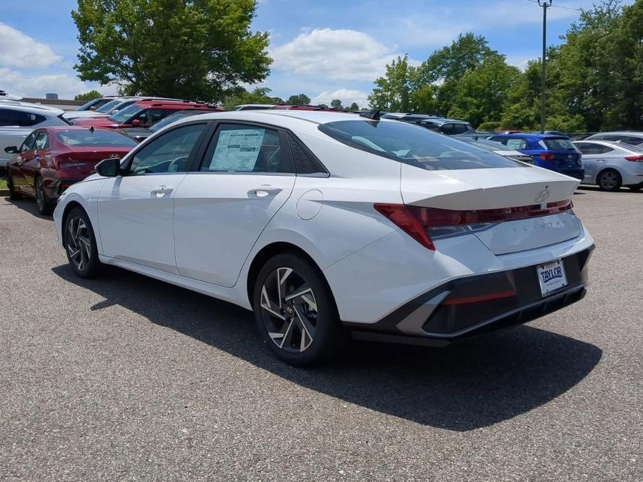 new 2024 Hyundai Elantra car, priced at $27,510