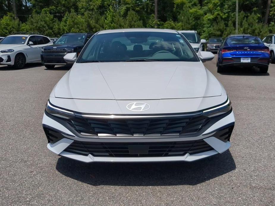 new 2024 Hyundai Elantra car, priced at $27,510