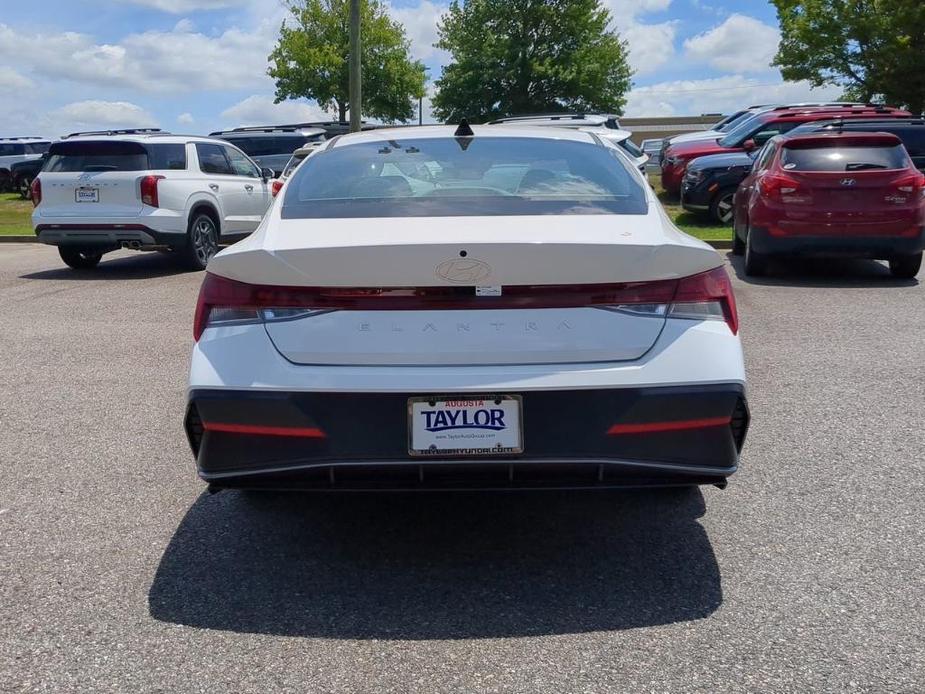 new 2024 Hyundai Elantra car, priced at $27,510