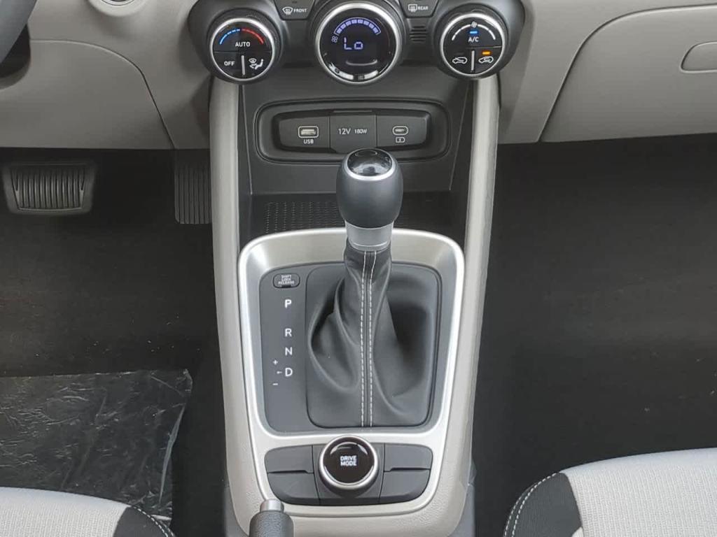 new 2025 Hyundai Venue car, priced at $24,195