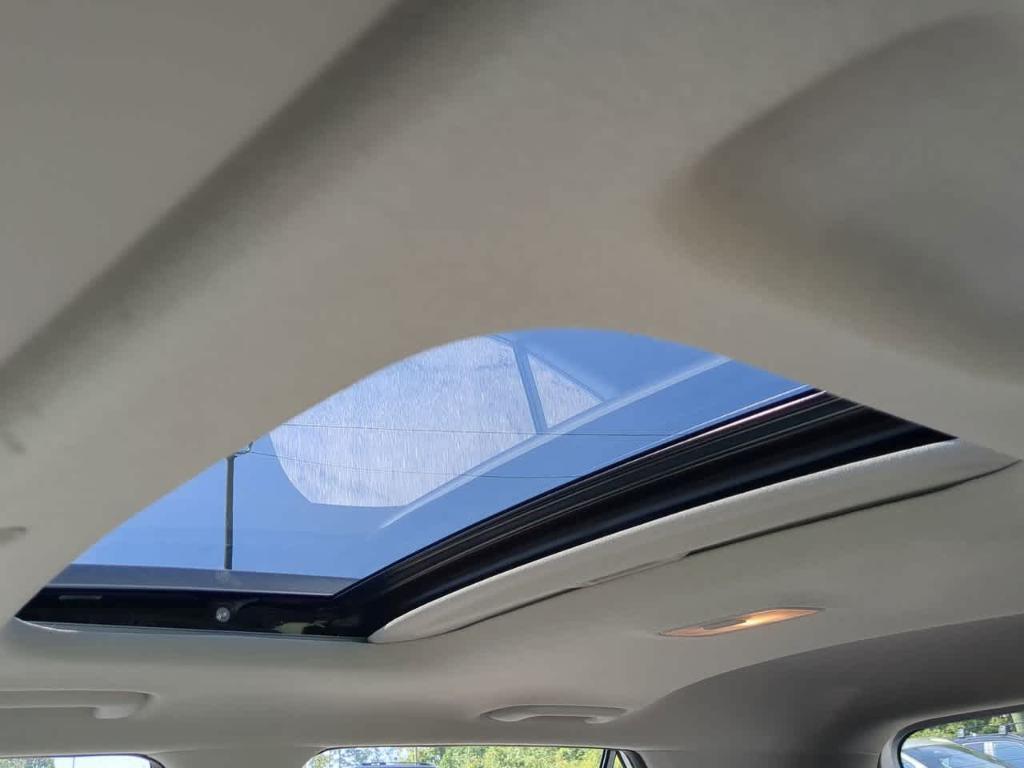 new 2025 Hyundai Venue car, priced at $24,195
