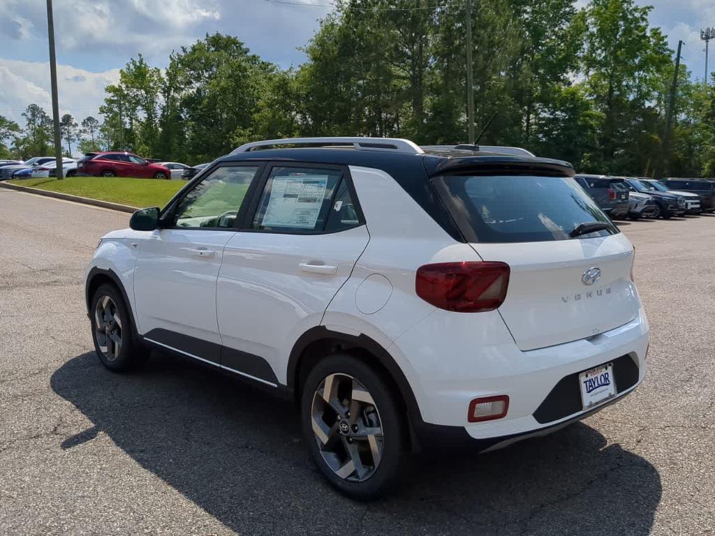 new 2025 Hyundai Venue car, priced at $25,540